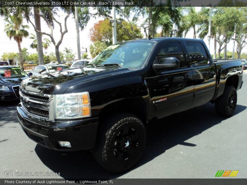 Front 3/4 View of 2007 Silverado 1500 LTZ Crew Cab 4x4