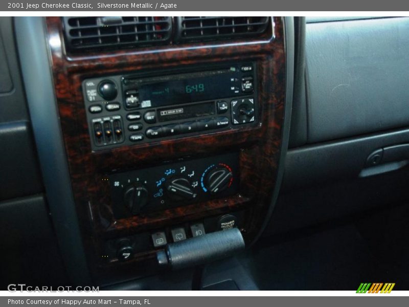 Silverstone Metallic / Agate 2001 Jeep Cherokee Classic