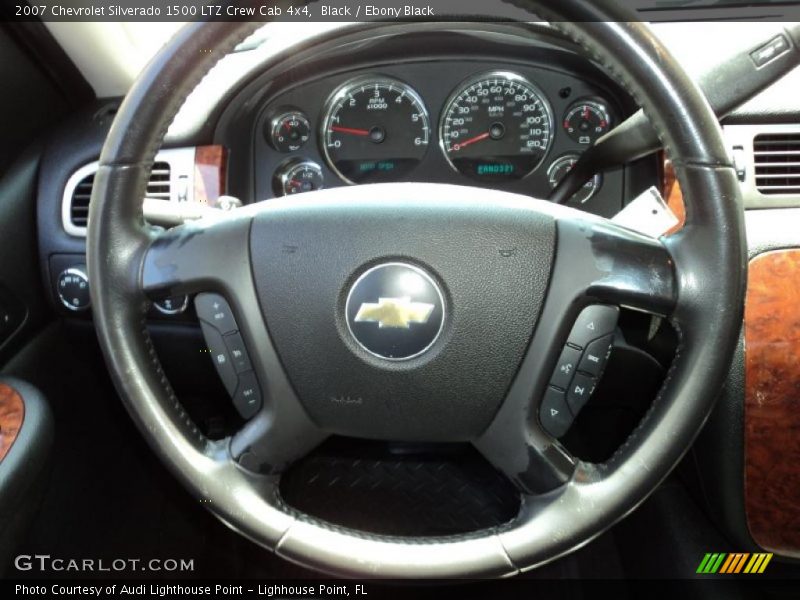  2007 Silverado 1500 LTZ Crew Cab 4x4 Steering Wheel