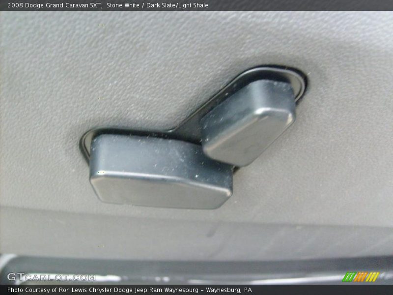Stone White / Dark Slate/Light Shale 2008 Dodge Grand Caravan SXT