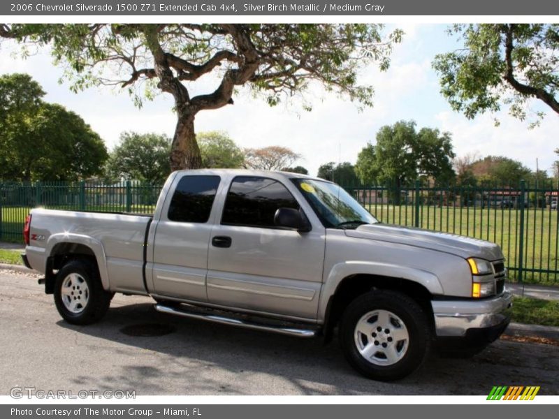Silver Birch Metallic / Medium Gray 2006 Chevrolet Silverado 1500 Z71 Extended Cab 4x4