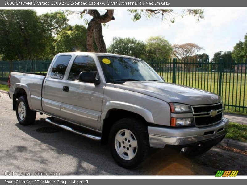 Silver Birch Metallic / Medium Gray 2006 Chevrolet Silverado 1500 Z71 Extended Cab 4x4