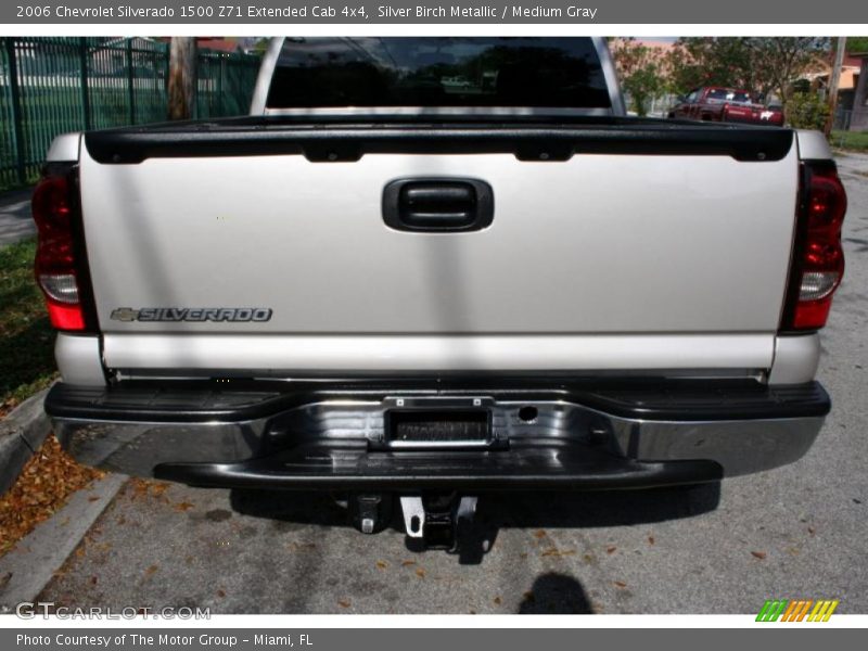 Silver Birch Metallic / Medium Gray 2006 Chevrolet Silverado 1500 Z71 Extended Cab 4x4