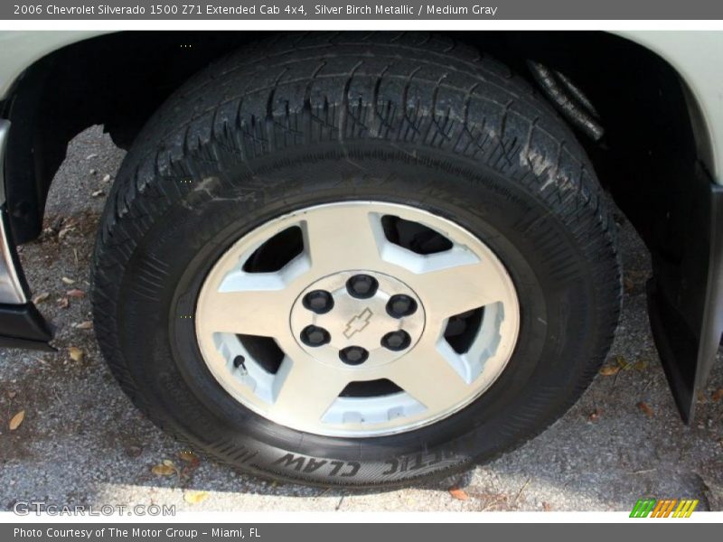 Silver Birch Metallic / Medium Gray 2006 Chevrolet Silverado 1500 Z71 Extended Cab 4x4