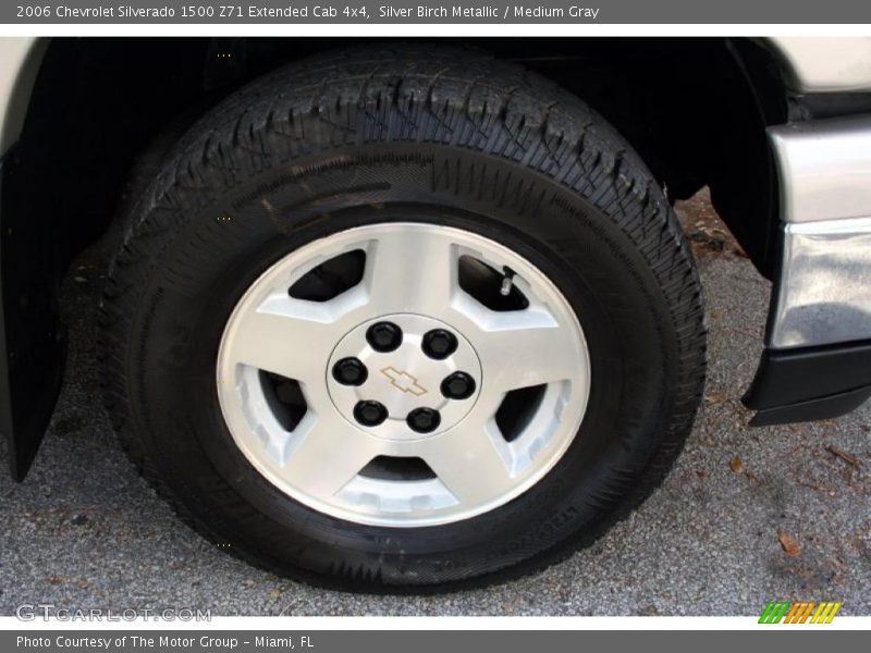 Silver Birch Metallic / Medium Gray 2006 Chevrolet Silverado 1500 Z71 Extended Cab 4x4