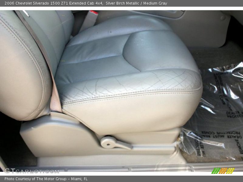 Silver Birch Metallic / Medium Gray 2006 Chevrolet Silverado 1500 Z71 Extended Cab 4x4