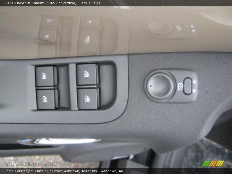 Controls of 2011 Camaro SS/RS Convertible