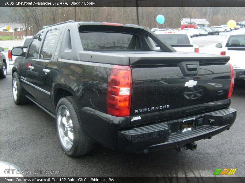 Black / Ebony 2009 Chevrolet Avalanche LTZ 4x4