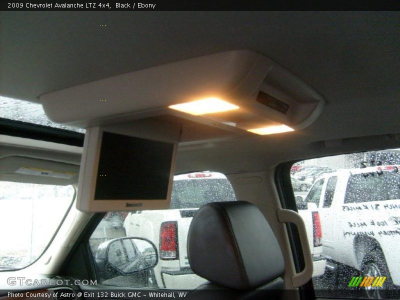 Black / Ebony 2009 Chevrolet Avalanche LTZ 4x4