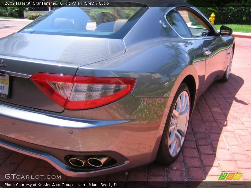 Grigio Alfieri (Grey) / Cuoio 2009 Maserati GranTurismo