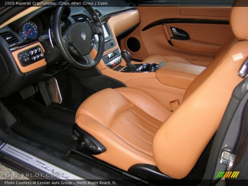  2009 GranTurismo  Cuoio Interior