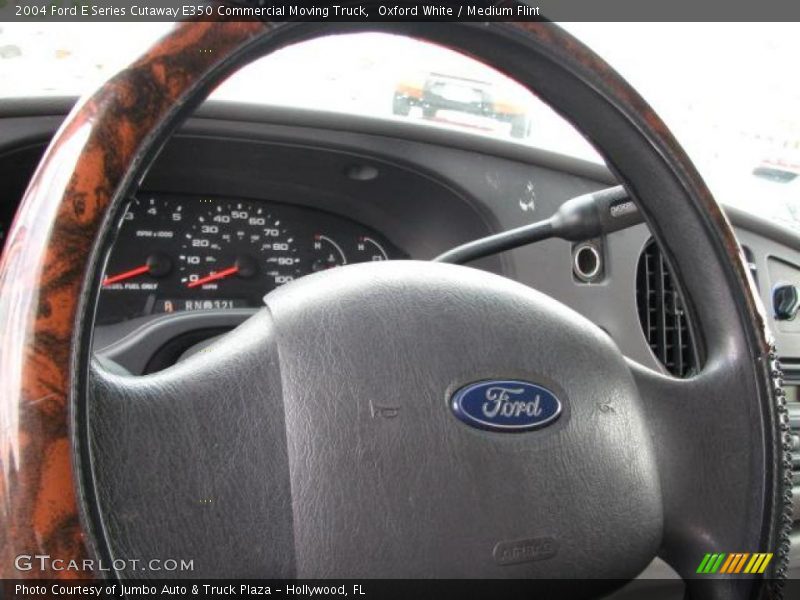 Oxford White / Medium Flint 2004 Ford E Series Cutaway E350 Commercial Moving Truck