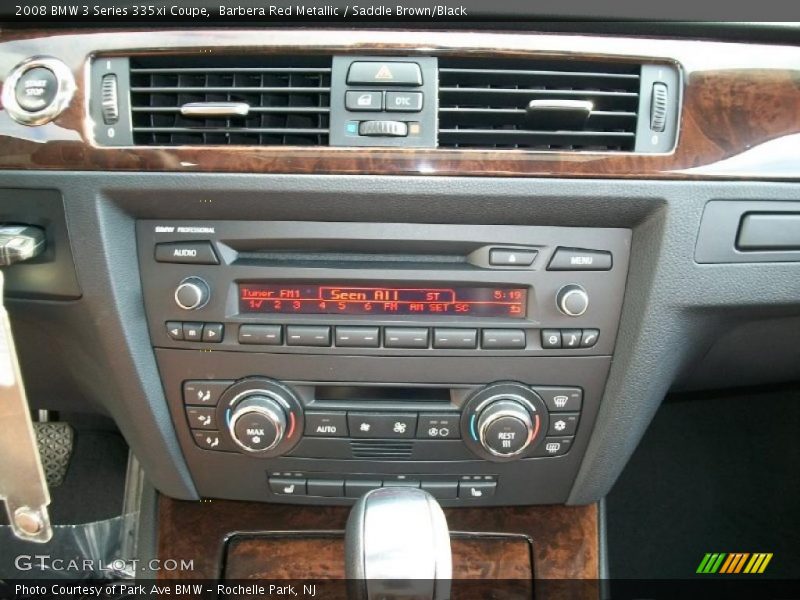 Controls of 2008 3 Series 335xi Coupe