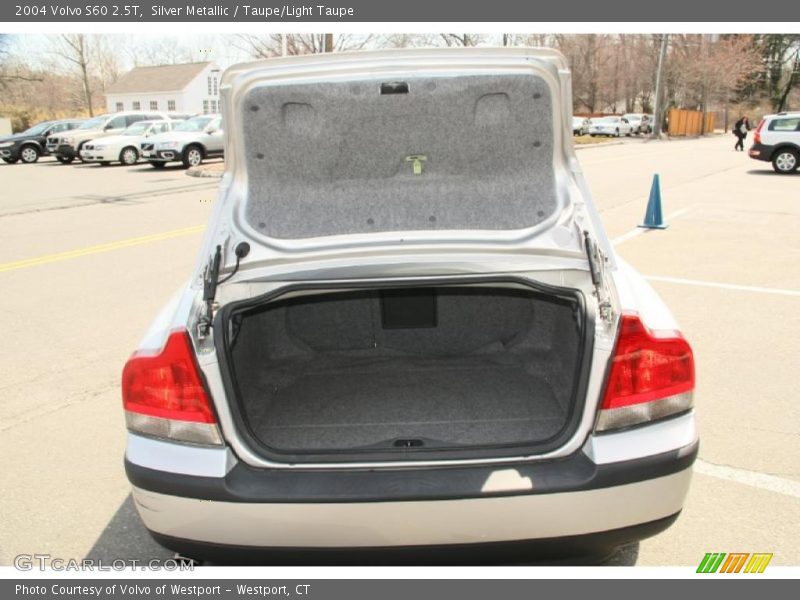 Silver Metallic / Taupe/Light Taupe 2004 Volvo S60 2.5T