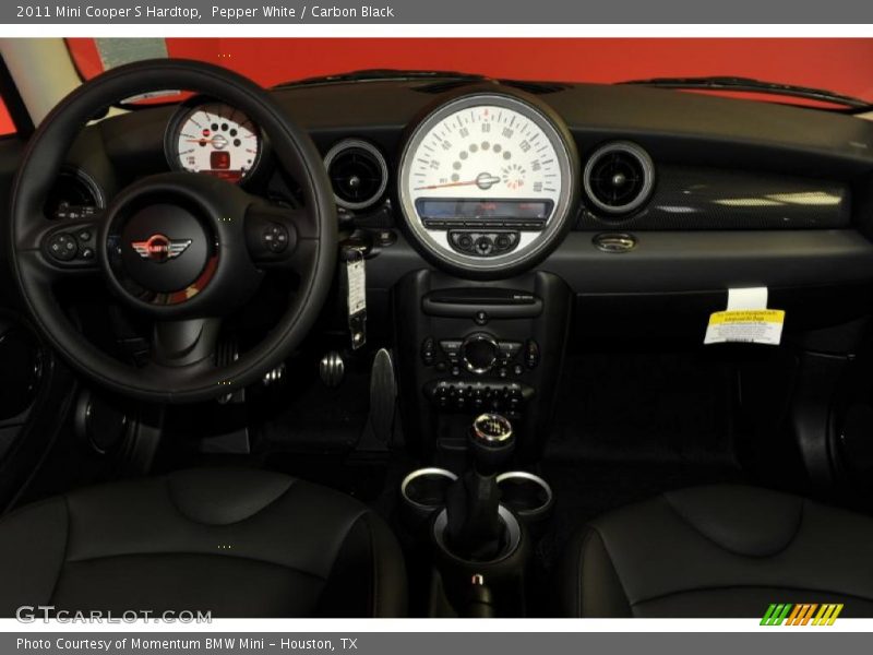 Pepper White / Carbon Black 2011 Mini Cooper S Hardtop