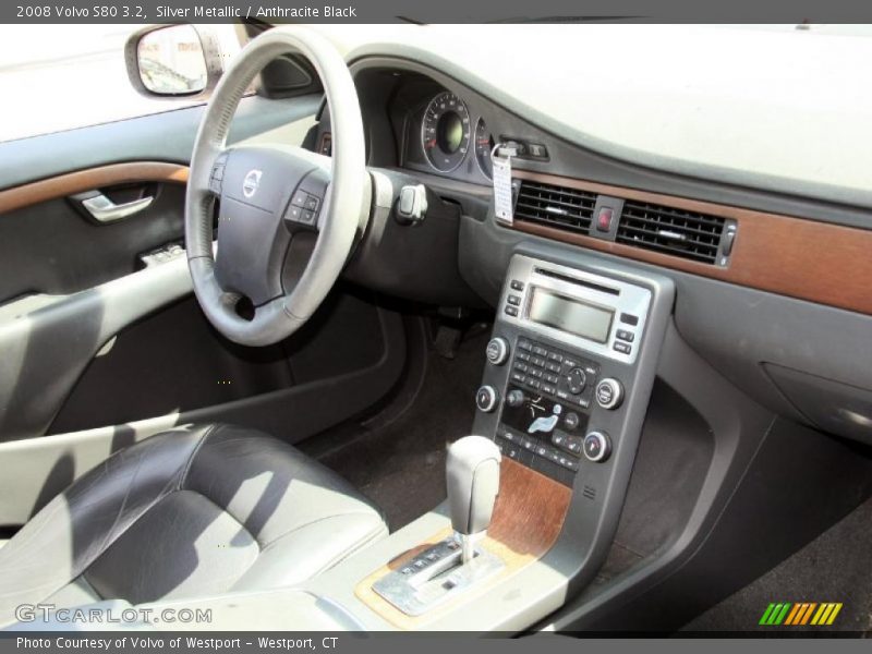 Silver Metallic / Anthracite Black 2008 Volvo S80 3.2