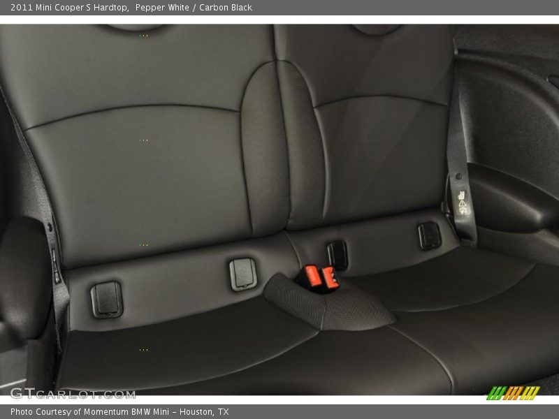 Pepper White / Carbon Black 2011 Mini Cooper S Hardtop