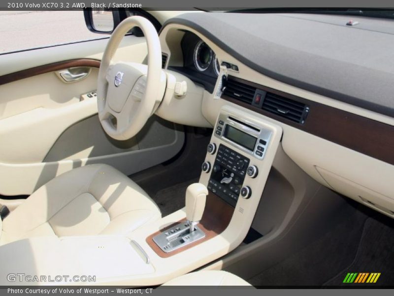 Black / Sandstone 2010 Volvo XC70 3.2 AWD