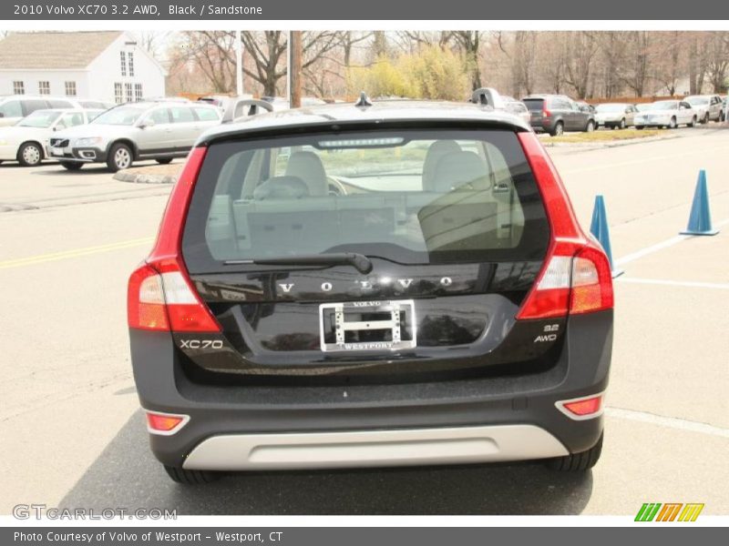 Black / Sandstone 2010 Volvo XC70 3.2 AWD