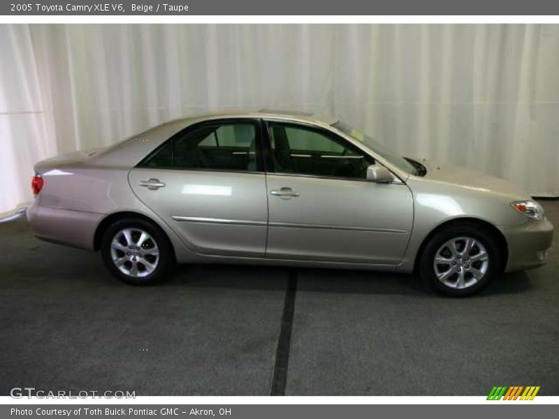 Beige / Taupe 2005 Toyota Camry XLE V6