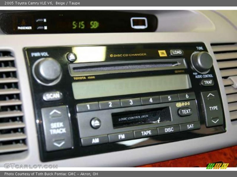 Beige / Taupe 2005 Toyota Camry XLE V6