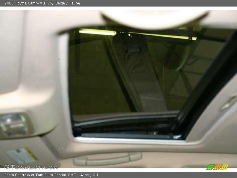 Beige / Taupe 2005 Toyota Camry XLE V6