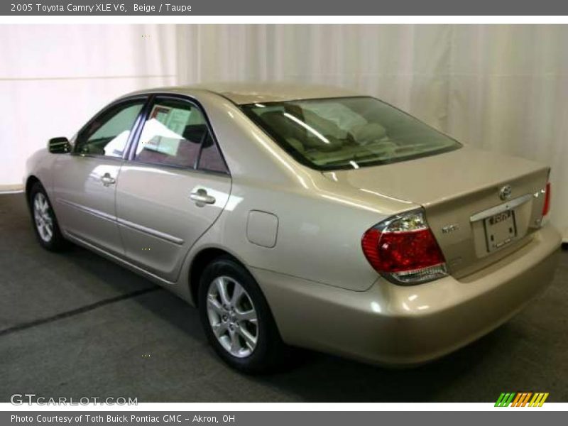 Beige / Taupe 2005 Toyota Camry XLE V6