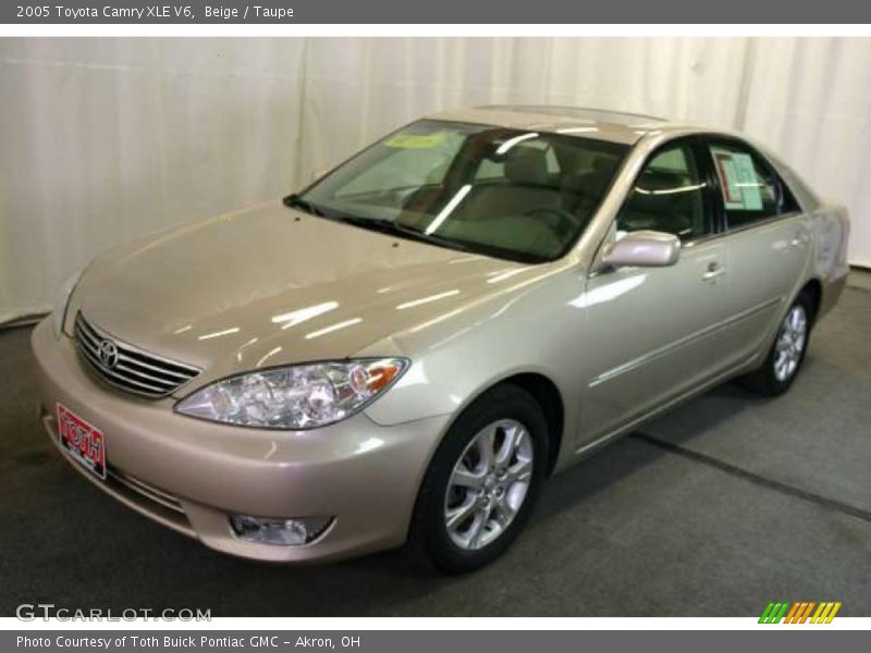 Beige / Taupe 2005 Toyota Camry XLE V6