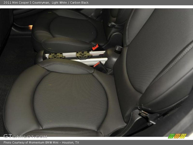 Light White / Carbon Black 2011 Mini Cooper S Countryman