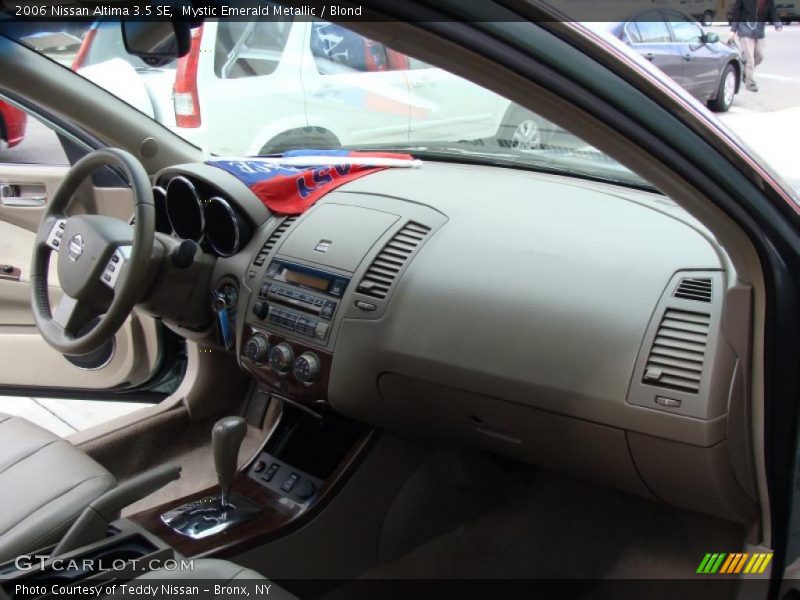 Mystic Emerald Metallic / Blond 2006 Nissan Altima 3.5 SE