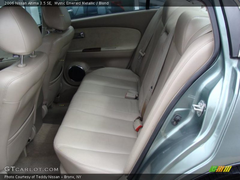 Mystic Emerald Metallic / Blond 2006 Nissan Altima 3.5 SE
