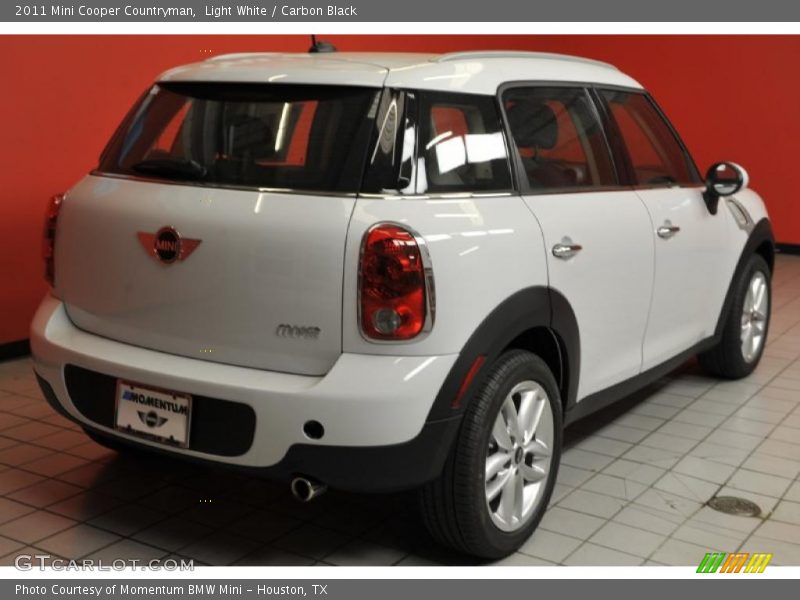 Light White / Carbon Black 2011 Mini Cooper Countryman