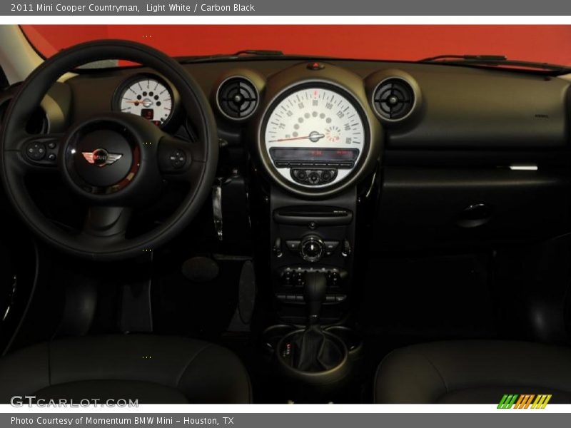 Light White / Carbon Black 2011 Mini Cooper Countryman