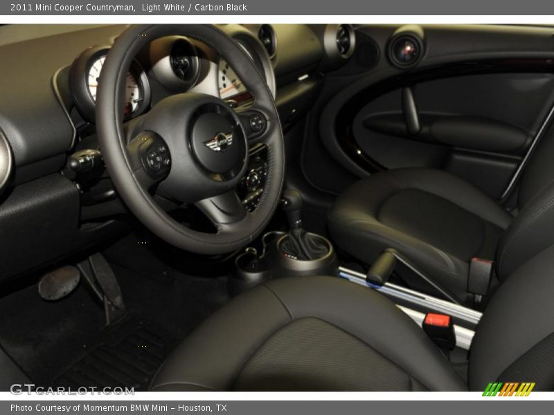 Light White / Carbon Black 2011 Mini Cooper Countryman