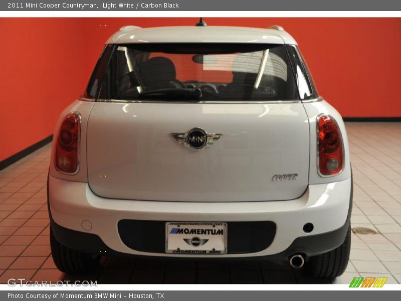Light White / Carbon Black 2011 Mini Cooper Countryman