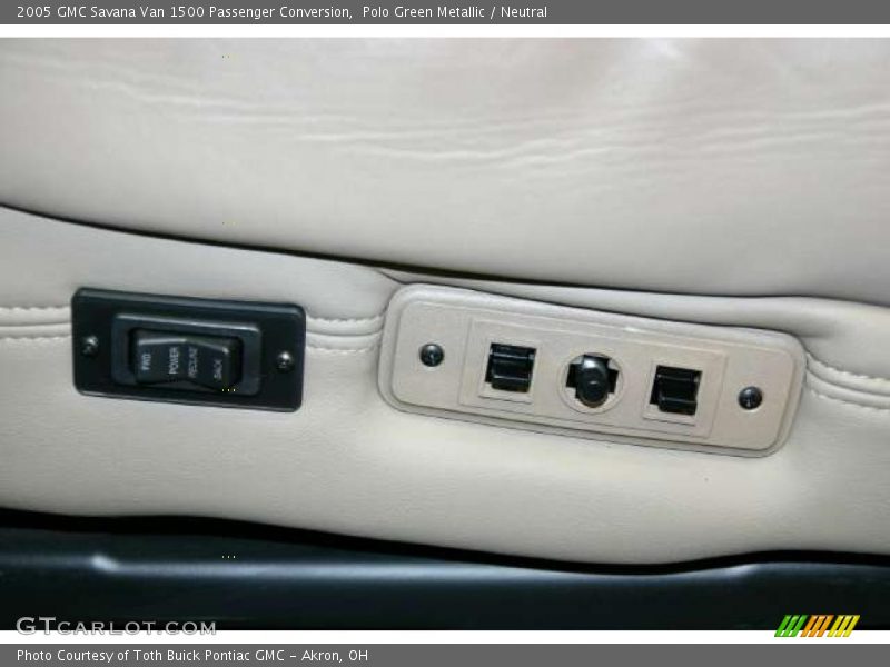 Polo Green Metallic / Neutral 2005 GMC Savana Van 1500 Passenger Conversion