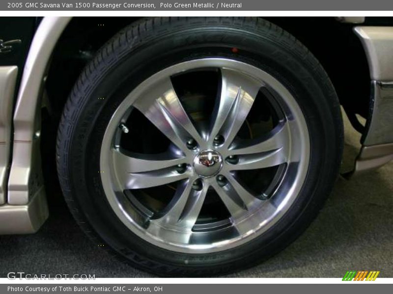Polo Green Metallic / Neutral 2005 GMC Savana Van 1500 Passenger Conversion