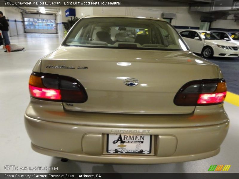 Light Driftwood Metallic / Neutral 2001 Chevrolet Malibu LS Sedan