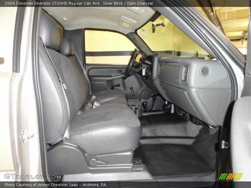 Silver Birch / Dark Charcoal 2004 Chevrolet Silverado 2500HD Regular Cab 4x4