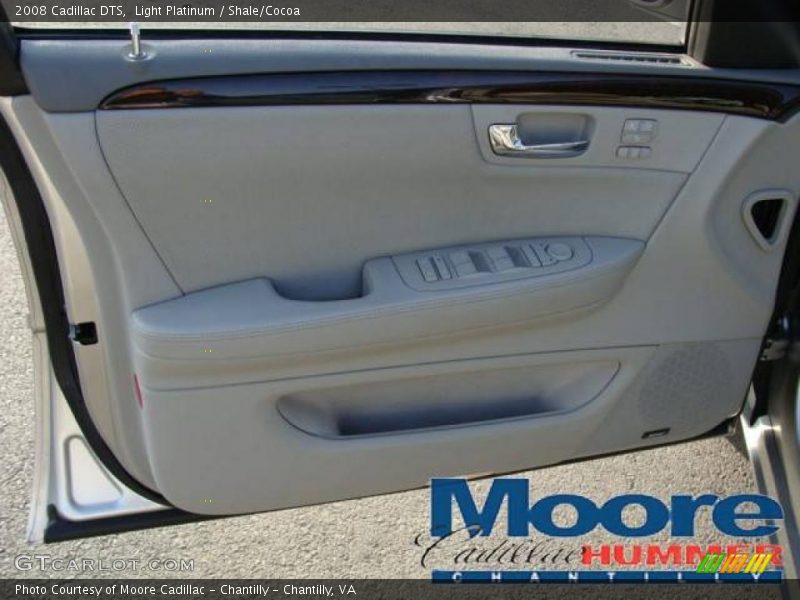 Light Platinum / Shale/Cocoa 2008 Cadillac DTS