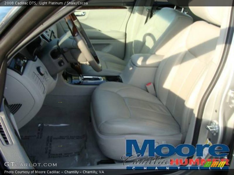 Light Platinum / Shale/Cocoa 2008 Cadillac DTS