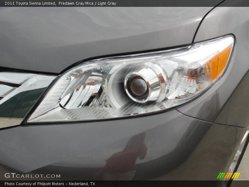 Predawn Gray Mica / Light Gray 2011 Toyota Sienna Limited