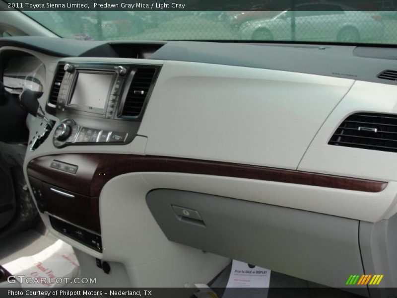 Predawn Gray Mica / Light Gray 2011 Toyota Sienna Limited