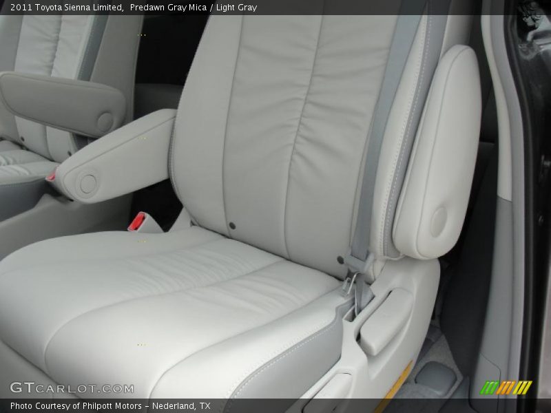 Predawn Gray Mica / Light Gray 2011 Toyota Sienna Limited