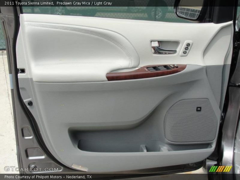 Predawn Gray Mica / Light Gray 2011 Toyota Sienna Limited