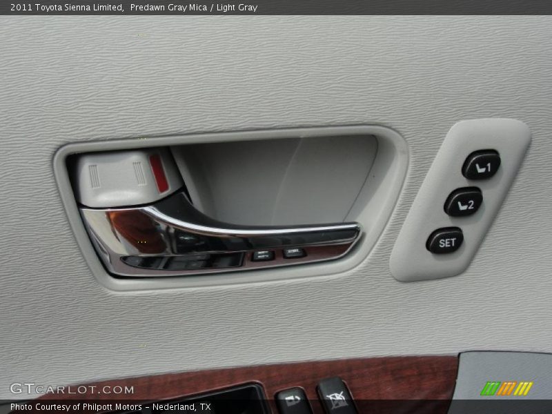 Predawn Gray Mica / Light Gray 2011 Toyota Sienna Limited