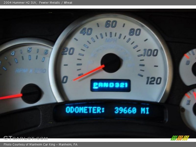 Pewter Metallic / Wheat 2004 Hummer H2 SUV