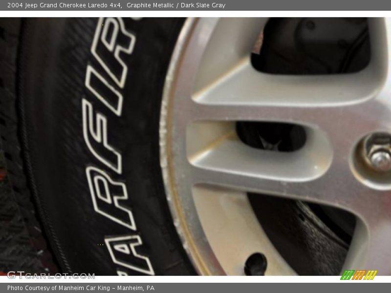Graphite Metallic / Dark Slate Gray 2004 Jeep Grand Cherokee Laredo 4x4