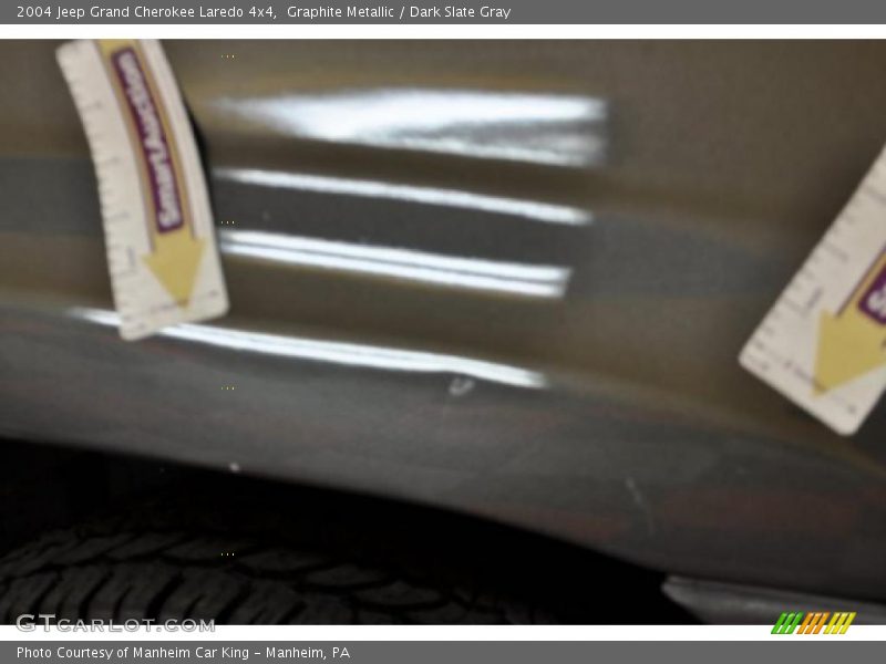 Graphite Metallic / Dark Slate Gray 2004 Jeep Grand Cherokee Laredo 4x4