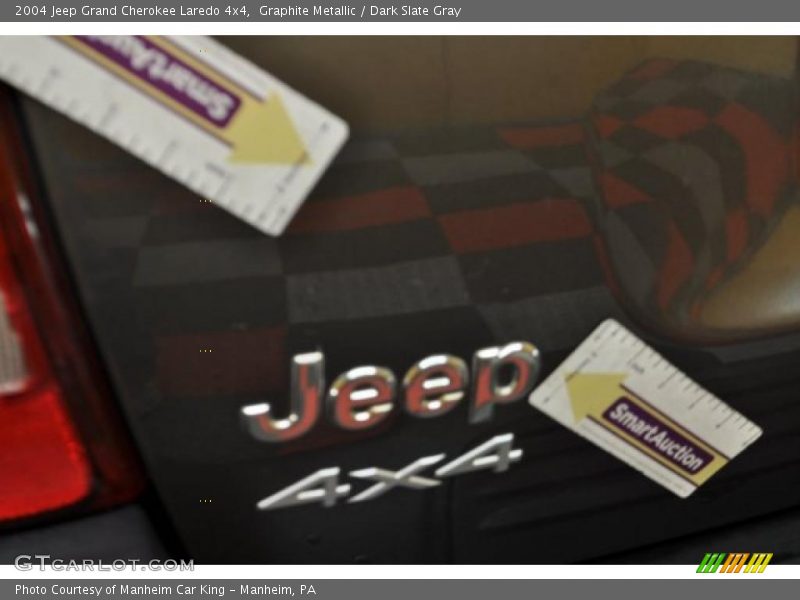 Graphite Metallic / Dark Slate Gray 2004 Jeep Grand Cherokee Laredo 4x4
